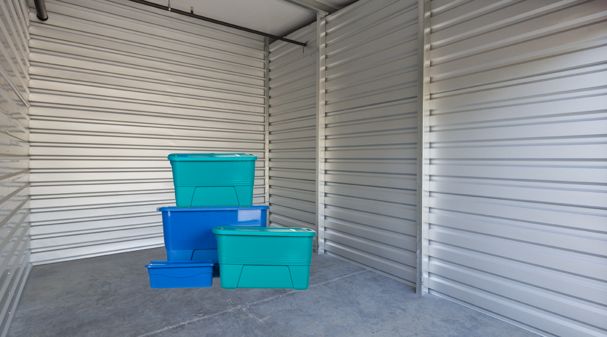 How to Prevent Mold & Mildew in a Storage Unit - Moove In Self Storage –  Blog